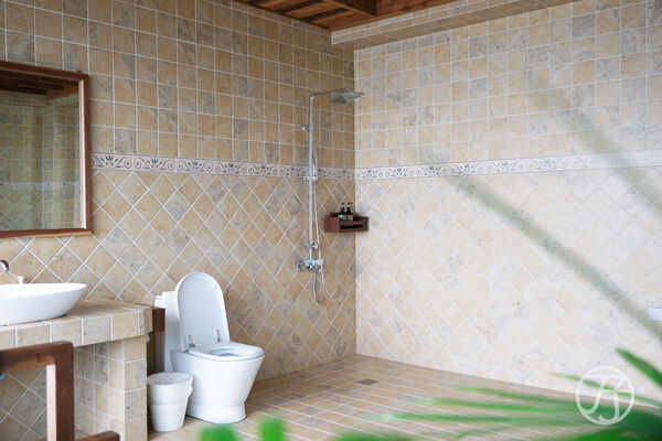 ▲▼慎重開華莊園民宿。（圖／部落客JJ.Hsu授權提供）