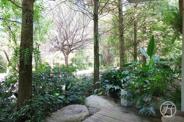 ▲▼慎重開華莊園民宿。（圖／部落客JJ.Hsu授權提供）