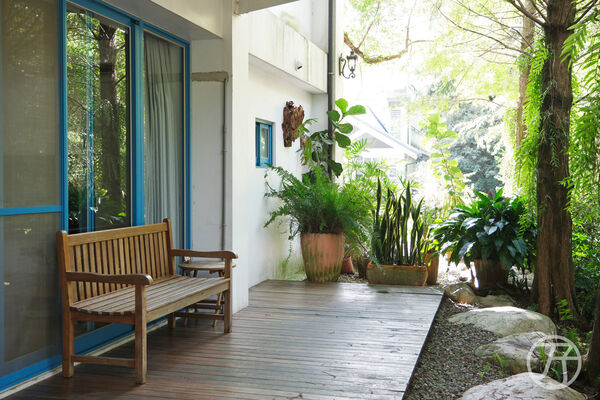 ▲▼慎重開華莊園民宿。（圖／部落客JJ.Hsu授權提供）