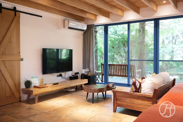 ▲▼慎重開華莊園民宿。（圖／部落客JJ.Hsu授權提供）