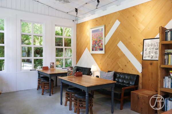 ▲▼慎重開華莊園民宿。（圖／部落客JJ.Hsu授權提供）