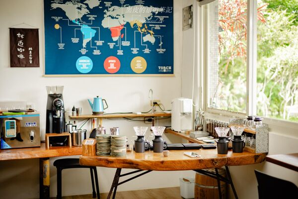 ▲▼林道咖啡。（圖／部落客黑皮的旅遊筆記授權提供）