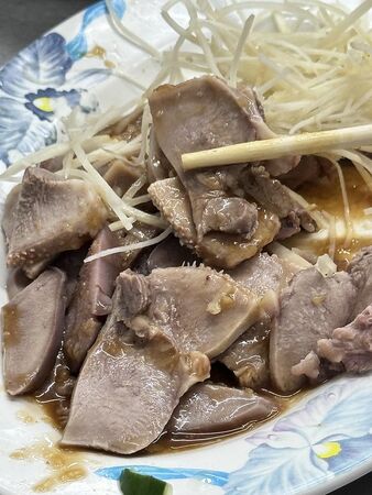 ▲▼炎獅切仔麵。（圖／部落客小虎食夢網授權提供）