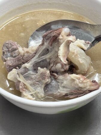 ▲▼炎獅切仔麵。（圖／部落客小虎食夢網授權提供）