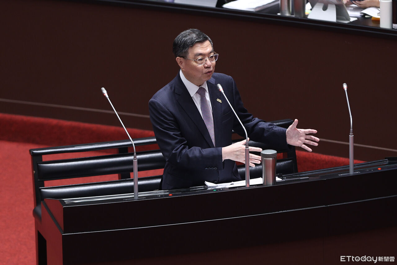 替卓榮泰難過!賴士葆嘆遭王世堅吃豆腐 卓:我不是砲灰也不是豆腐