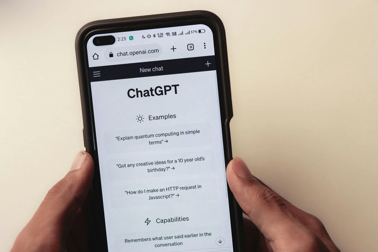 ChatGPT新規「禁供醫療、法律、理財建議」　OpenAI澄清真相