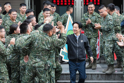 軍購遭砍4700億　國軍：不會再提特別預算