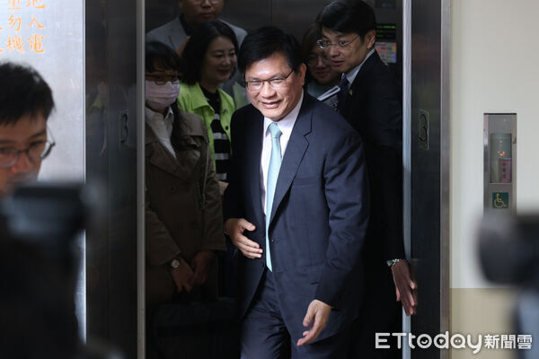 ▲外交部長林佳龍赴立法院專案報告。（圖／記者林敬旻攝）