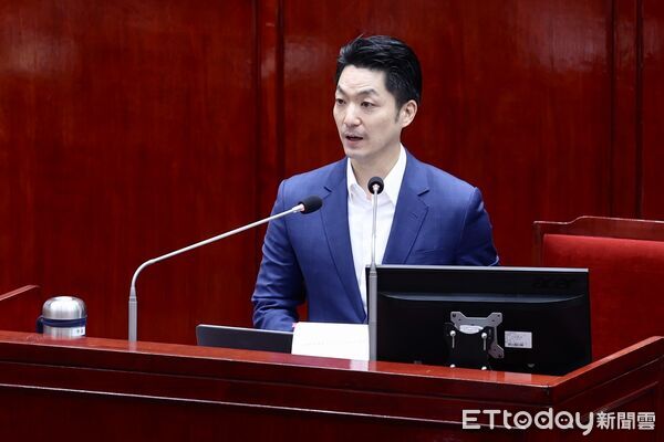 ▲▼ 蔣萬安專案報告     。（圖／記者徐文彬攝）