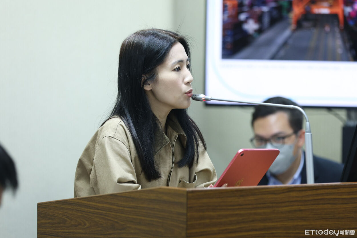 賴清德宣布將提逾1.2兆國防特別預算 徐巧芯:兩岸要戰爭了嗎?