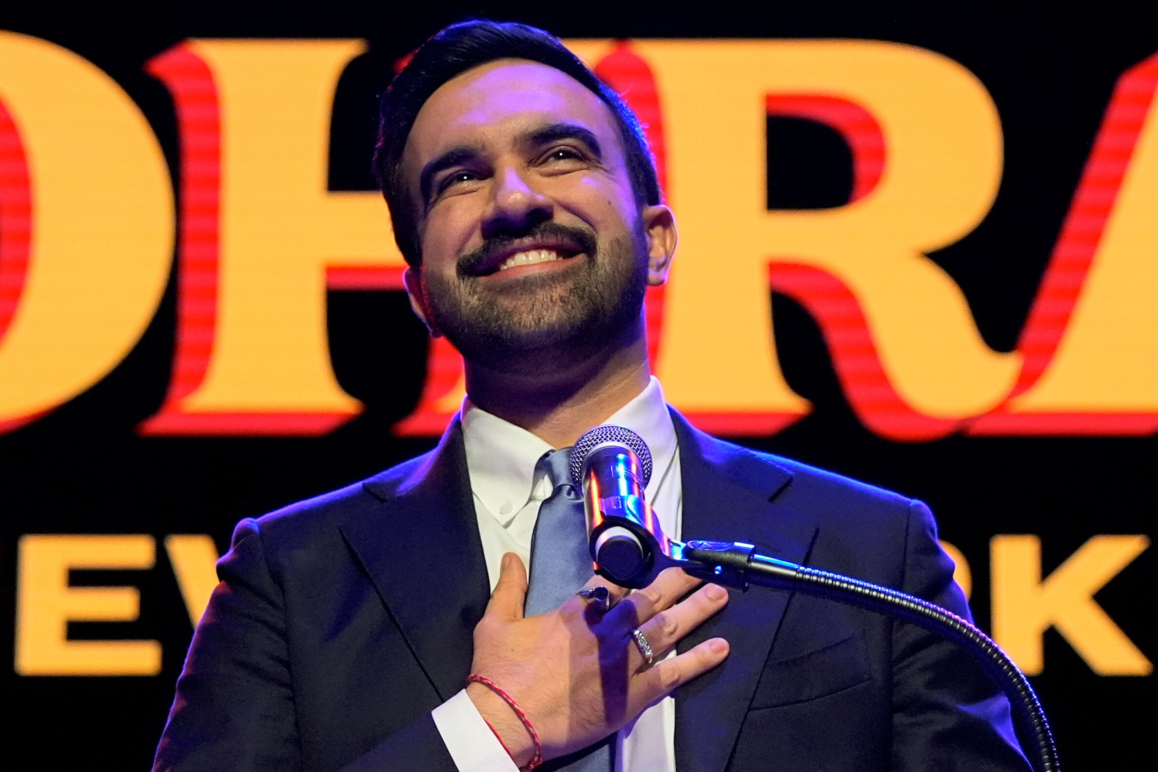 ▲年僅34歲的穆斯林政治新星曼達尼4日當選紐約市長，預計明年1月就任。（圖／達志影像／美聯社）