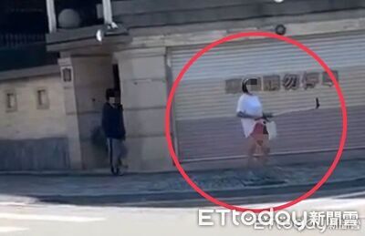 大叔1年內4度穿女裝、戴假陽具上街　還露下體自拍！判拘50天