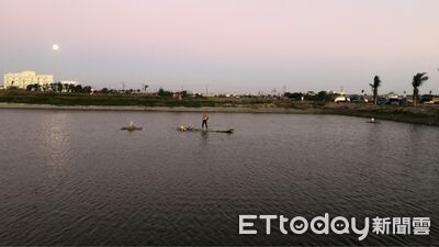 快訊/找到了!台南78歲翁落魚塭失蹤 警消搜救5小時尋獲遺體