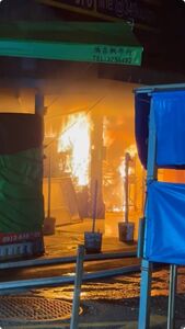 桃園南門市場「氣爆」畫面曝! 攤商百萬貨一夜成灰燼