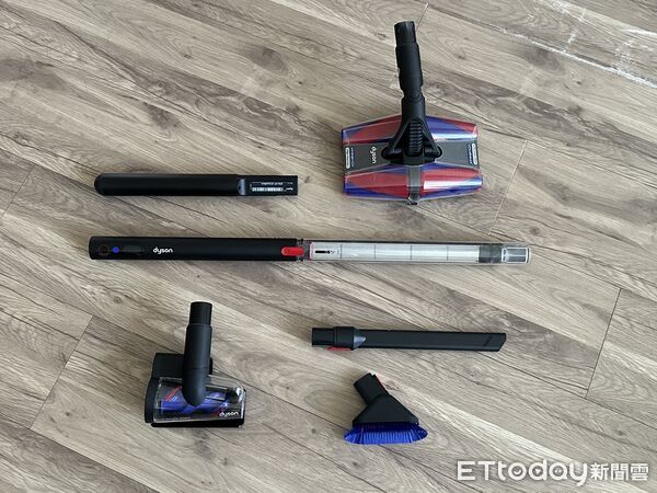 ▲Dyson筆型吸塵器PencilVac Fluffycones。（圖／記者蔡惠如攝）