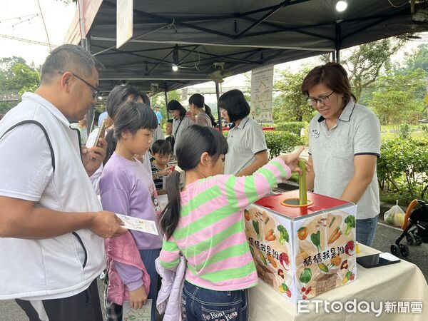 ▲▼   竹崎地區農會以遊戲闖關推廣有機友善，寓教於樂傳遞永續理念    。（圖／竹崎農會提供）