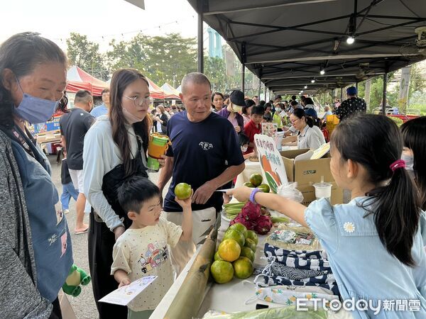 ▲▼   竹崎地區農會以遊戲闖關推廣有機友善，寓教於樂傳遞永續理念    。（圖／竹崎農會提供）