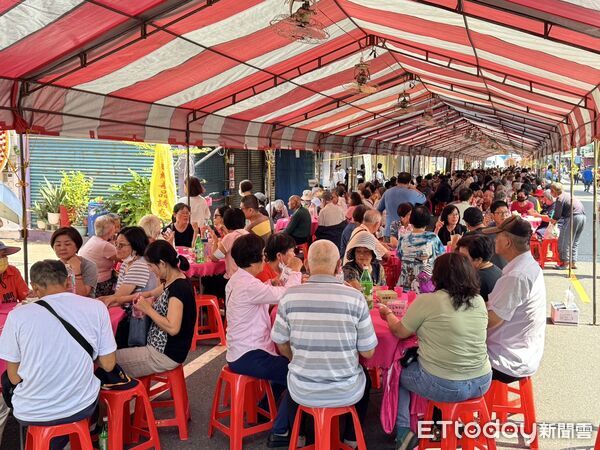 ▲台南市安平觀音亭將於11月8日舉辦觀音佛誕平安宴，預計席開270桌，逾2千人齊聚祝壽祈福。（記者林東良攝，下同）