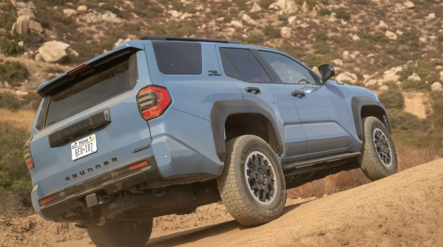 ▲新年式TOYOTA 4Runner北美開賣！不過外型配備都不變。（圖／翻攝自TOYOTA）