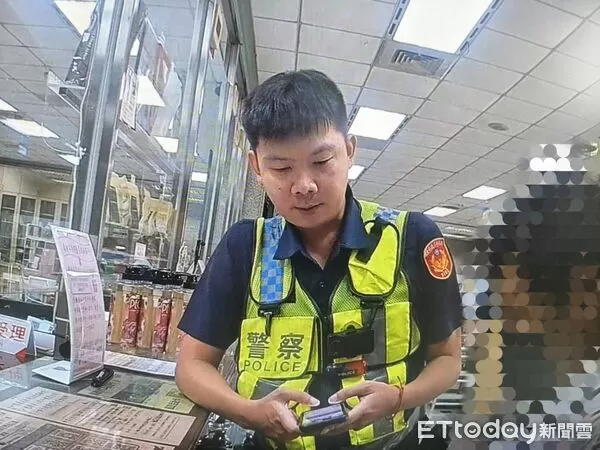 ▲東港警方成功阻止陳男匯款。（圖／記者陳崑福翻攝）