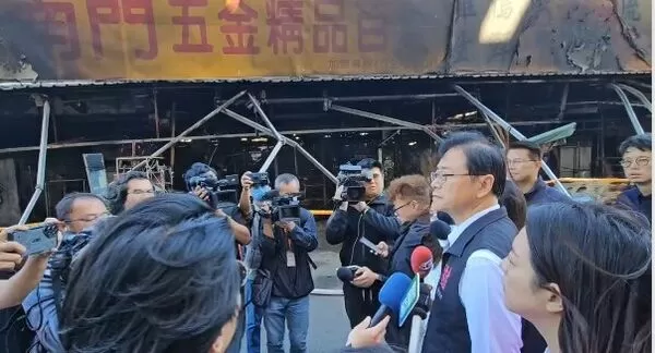 ▲張善政了解南門市場大火災情