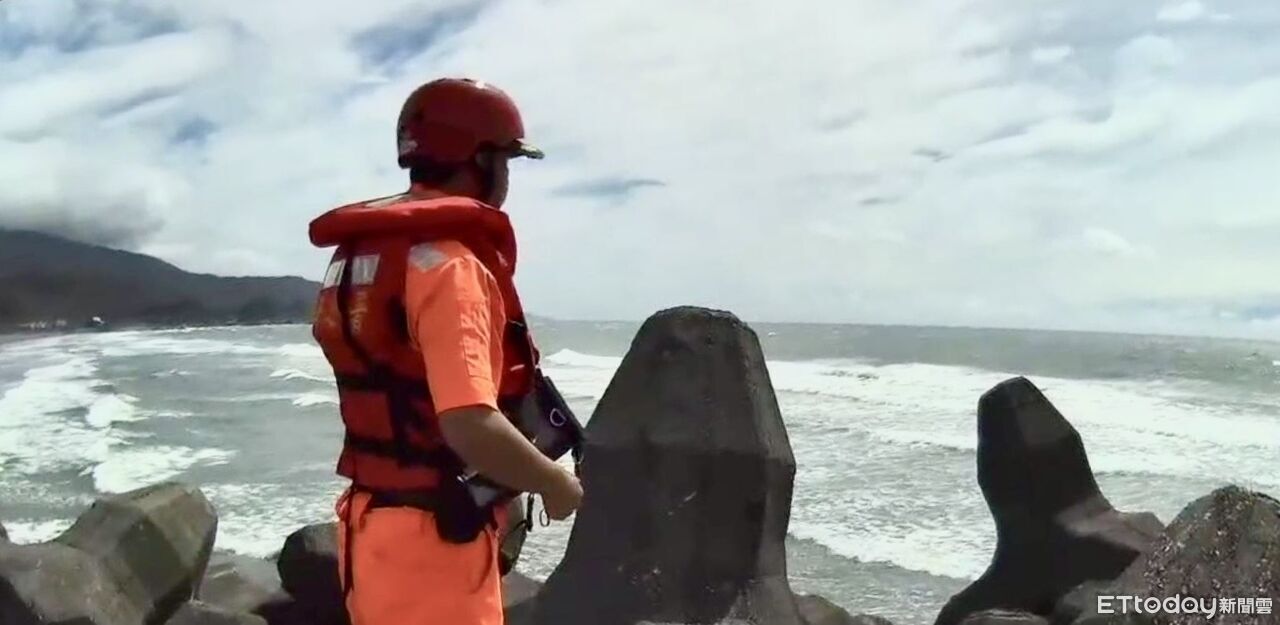 快訊/台北港捕蟹船翻覆!失聯3人找到了 漁網纏繞已無生命跡象