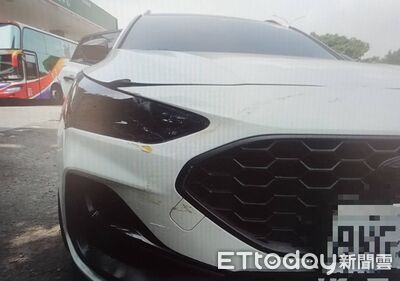 鐵欄杆突噴出!台中男上班途中愛車毀容 警揪出闖禍砂石車