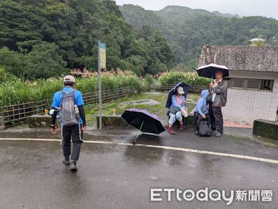 快訊／新北雙溪烏山古道3人遭虎頭蜂攻擊　現場急拉封鎖線