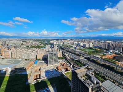 新青安鬆綁、年底傳統旺季支撐房市！10月全台房市交易月增5%、年增10%