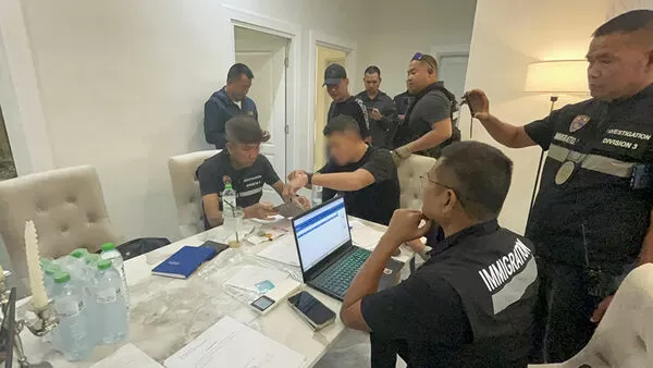 ▲▼             。（圖／翻攝自Khaosod English）