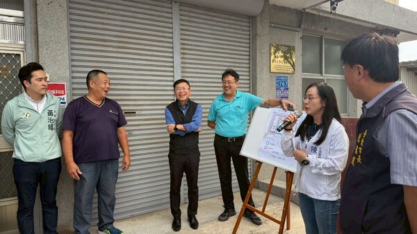 ▲▼民進黨立委陳瑩、莊瑞雄爭取公路局房舍空間。（圖／立委陳瑩國會辦公室提供）