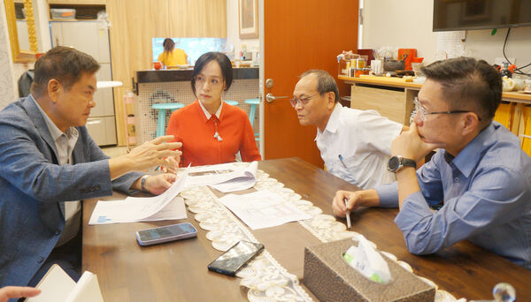 ▲▼2025.09.19協調台東市公所租用公路局「利家監工站房舍」-由左至右-立委莊瑞雄、陳瑩、公路局副局長林聰利、公路局南區養護工程分局分局長陳貴芳。（圖／立委陳瑩國會辦公室提供）