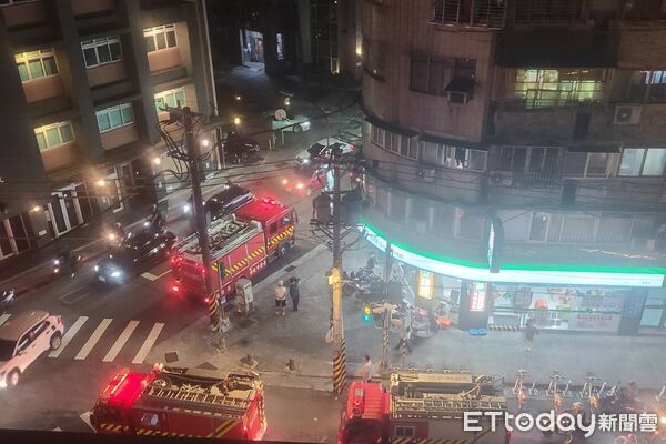 ▲▼內湖驚傳公寓火警。（圖／民眾提供）