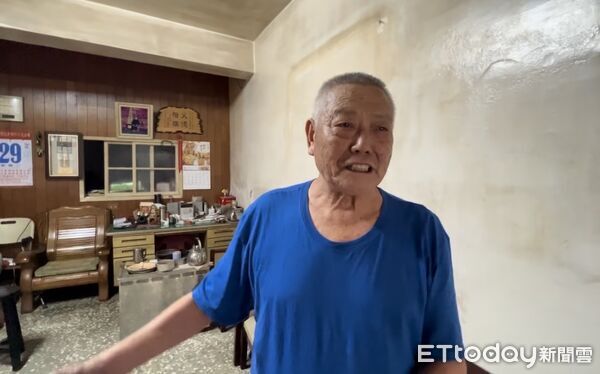 ▲▼      三重公寓傾斜受災戶       。（圖／記者項瀚攝）