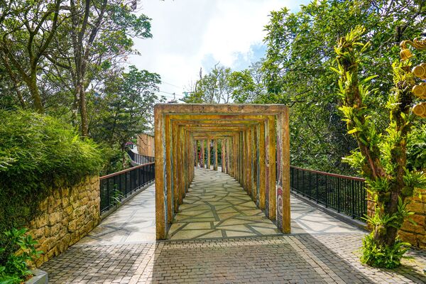 ▲▼峴港巴拿山一日遊攻略！佛手橋、法國村、地圖、穿著與自助餐完整懶人包。（圖／部落客珊莎提供）