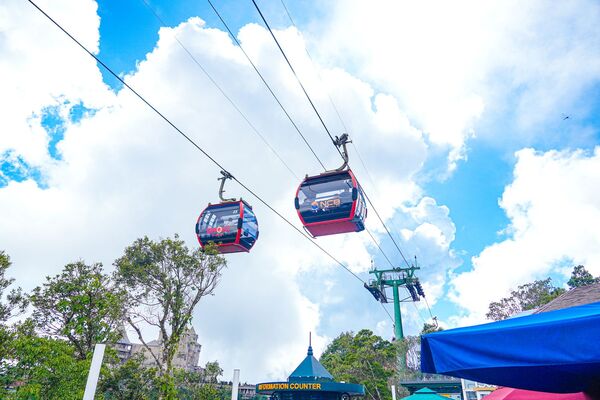 ▲▼峴港巴拿山一日遊攻略！佛手橋、法國村、地圖、穿著與自助餐完整懶人包。（圖／部落客珊莎提供）