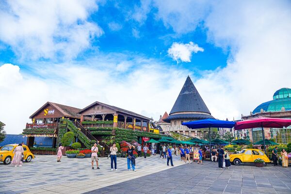 ▲▼峴港巴拿山一日遊攻略！佛手橋、法國村、地圖、穿著與自助餐完整懶人包。（圖／部落客珊莎提供）