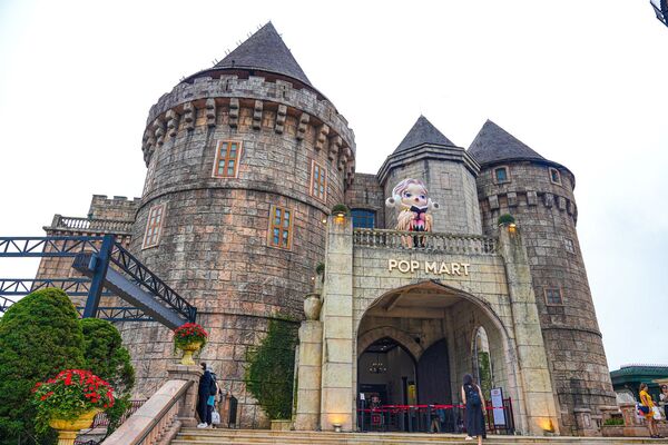 ▲▼峴港巴拿山一日遊攻略！佛手橋、法國村、地圖、穿著與自助餐完整懶人包。（圖／部落客珊莎提供）