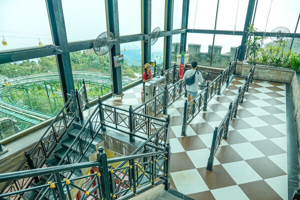 ▲▼峴港巴拿山一日遊攻略！佛手橋、法國村、地圖、穿著與自助餐完整懶人包。（圖／部落客珊莎提供）