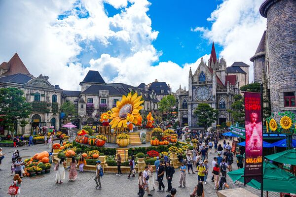 ▲▼峴港巴拿山一日遊攻略！佛手橋、法國村、地圖、穿著與自助餐完整懶人包。（圖／部落客珊莎提供）