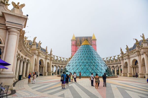 ▲▼峴港巴拿山一日遊攻略！佛手橋、法國村、地圖、穿著與自助餐完整懶人包。（圖／部落客珊莎提供）