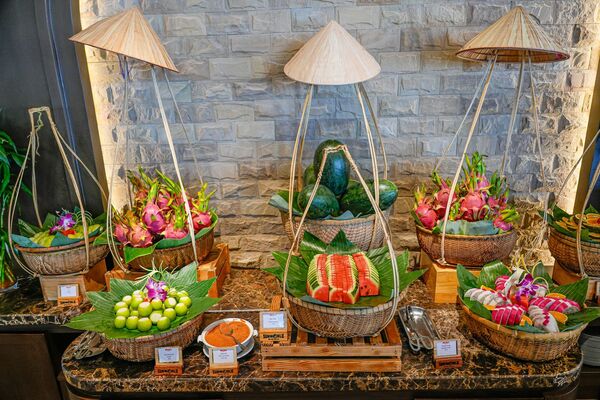 ▲▼峴港巴拿山一日遊攻略！佛手橋、法國村、地圖、穿著與自助餐完整懶人包。（圖／部落客珊莎提供）