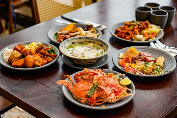 ▲▼峴港巴拿山一日遊攻略！佛手橋、法國村、地圖、穿著與自助餐完整懶人包。（圖／部落客珊莎提供）