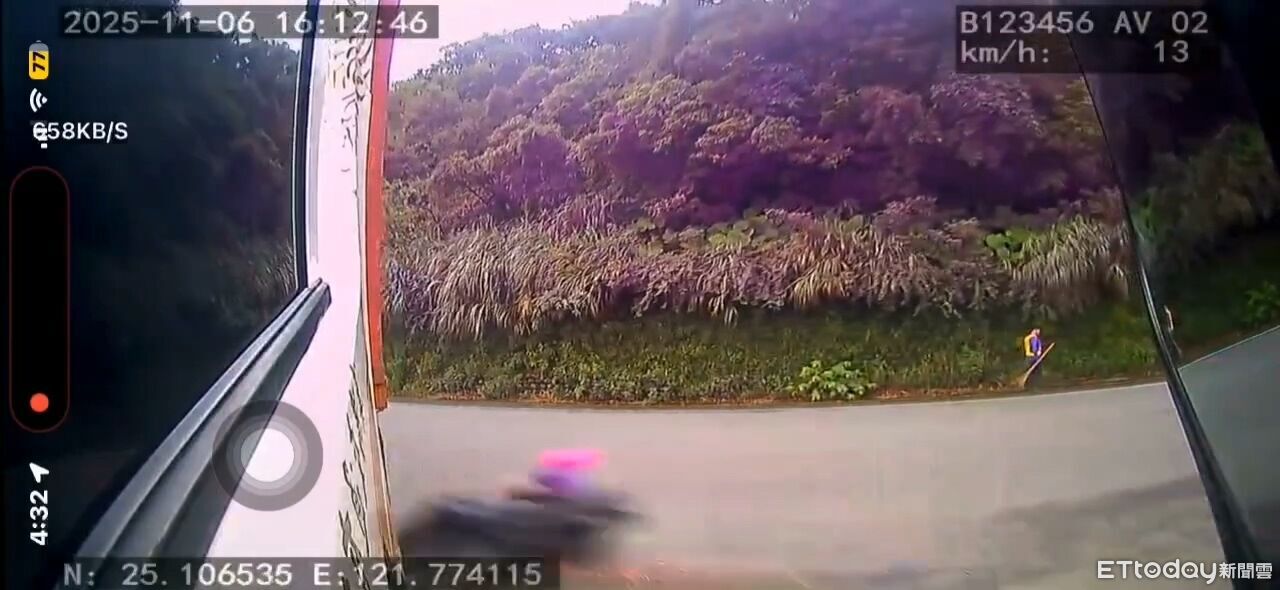 撞擊畫面曝!瑞芳聯結車轉彎「騎士迎面撞上」 卡輪下送醫不治