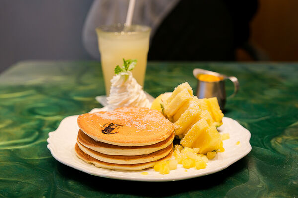 ▲▼日本北海道札幌人氣鬆餅芭菲店「Sapporo Pancake＆Parfait Last Mint」，電視First Love拍攝地。（圖／部落客飛天璇提供）