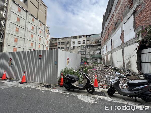 ▲▼         三重六張街工地    。（圖／記者項瀚攝）