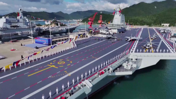 ▲▼解放軍第三艘航母「福建艦」入列。（圖／CFP）