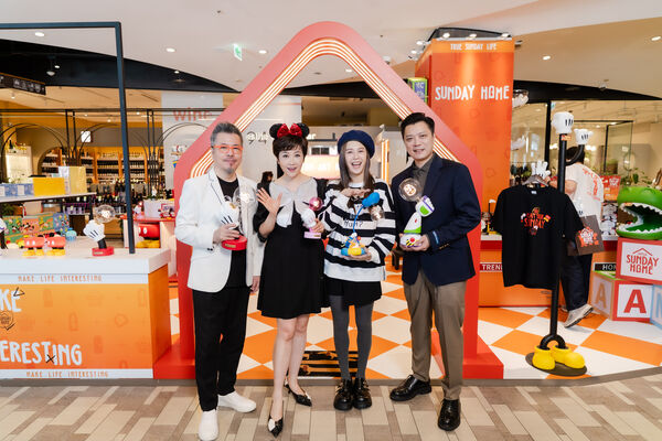 ▲黃國倫(左起)寇乃馨與黃小柔出席活動。（圖／SUNDAY HOME提供）