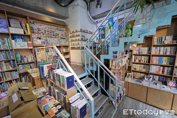 ▲見書店帶動地方創生 謝國樑力挺文化深耕。（圖／記者郭世賢翻攝）