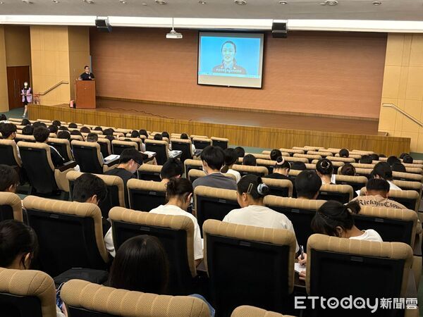 ▲▼ 「校園防詐扎根刻不容緩，朴子警前往長庚科技大學傳遞反詐騙新知」   。（圖／朴子分局提供）